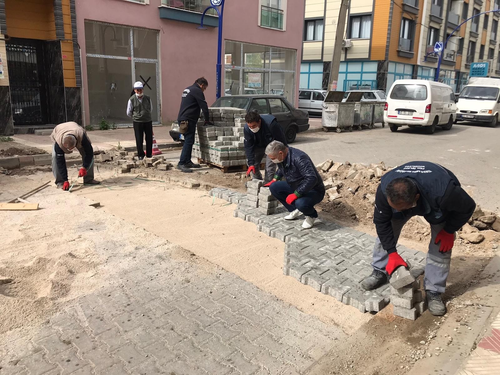 Yunusemre Belediyesi kısıtlamada da boş durmadı