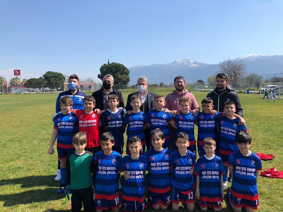 Yunusemre’de Nevruz Bayramı futbol etkinliği yapıldı